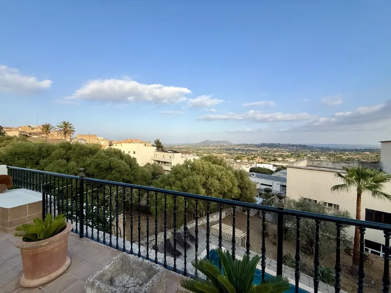 Exclusive manor house with pool and panoramic views in the heart of Selva — photo 11