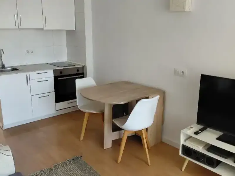 PARTICULAR VENDE ESTUDIO TOTALMENTE REFORMADO. (SIN COMISIONES). — photo 3
