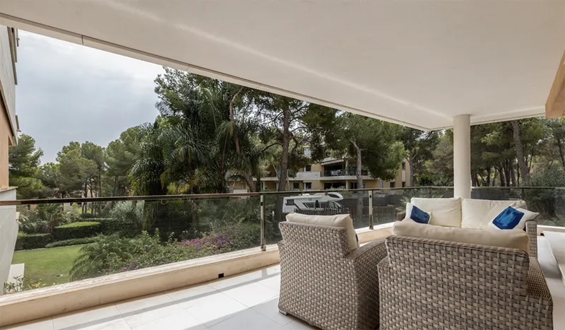 Spacious 3-bedroom apartment in the Floresta de Mar complex with pools and gardens in Sol de Mallorca — photo 8