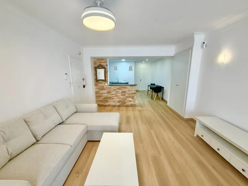 Modern renovated apartment in Blanquerna – Temporary rental (Maximum 11 months) — photo 4