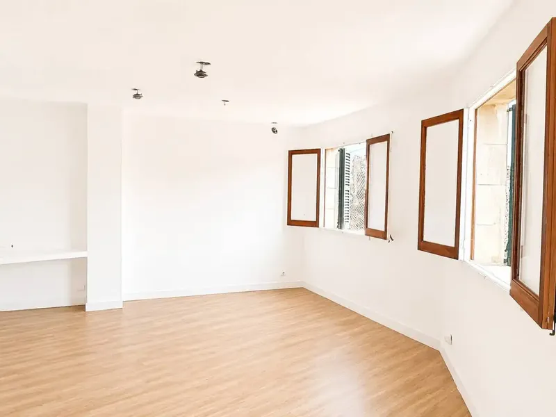 Spectacular 130 m² apartment with great brightness — photo 4