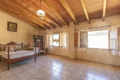 House — photo 4