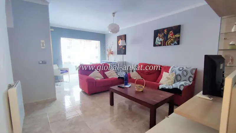 Duplex apartment of 100m2, located a few meters from the beach in Portocolom with a charming patio — photo 1
