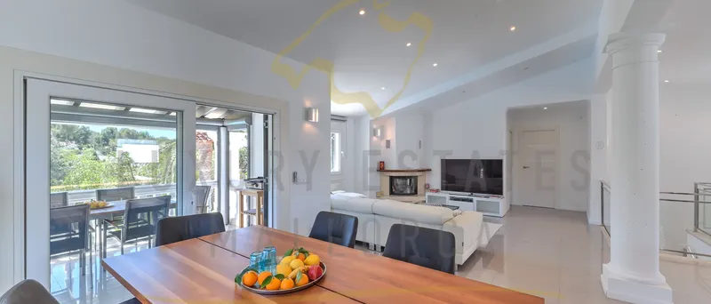 Modern Mediterranean villa in Santa Ponsa with garden and large pool — photo 5