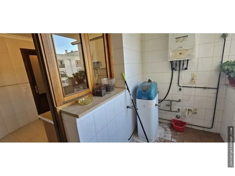 Apartment for rent on Calle d'Oviedo — photo 5