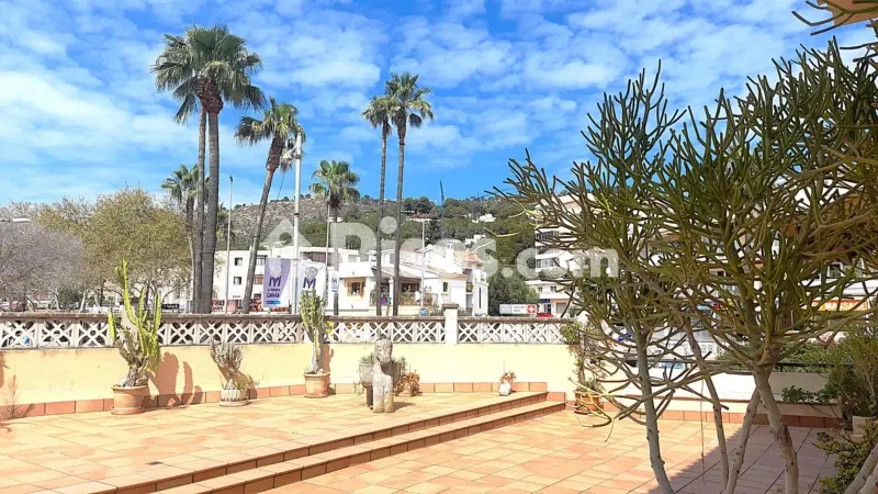 Apartment on Avinguda de Peguera — photo 1