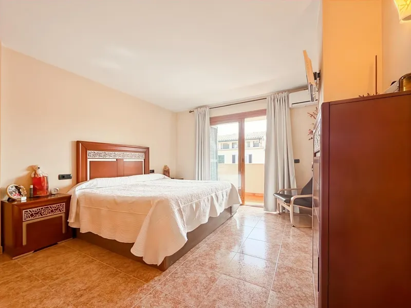 Spectacular spacious and bright apartment with mountain views — photo 6