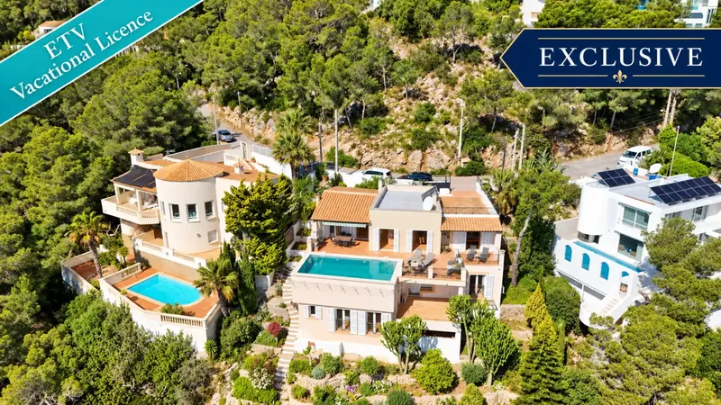 Exclusive villa with sea views, pool and ETV license in Canyamel — photo 2