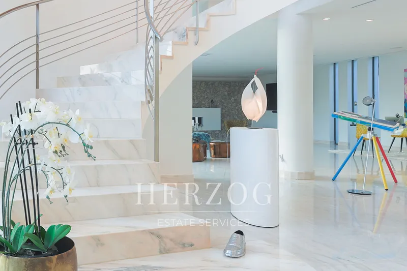Timeless villa with large plot in a privileged location in Nova Santa Ponsa — photo 9