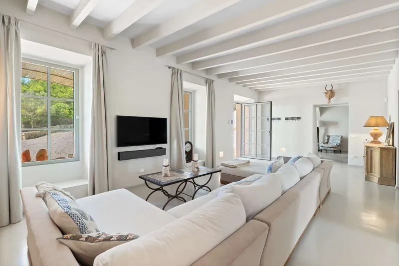 Exclusive estate with sea views and Mediterranean charm — photo 7