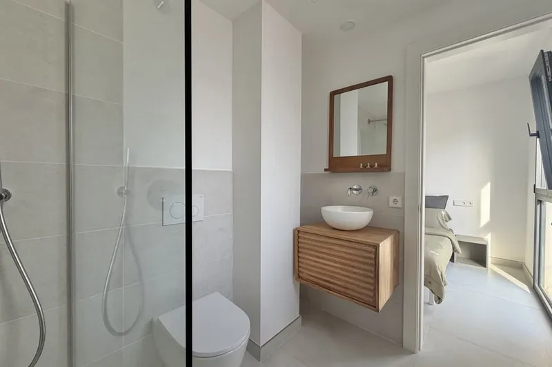 Renovated townhouse with rooftop terrace in Molinar — photo 12