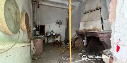 Property for renovation in Sa Pobla — photo 11