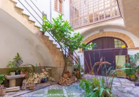 19th Century Palace – Old Town Palma — photo 6