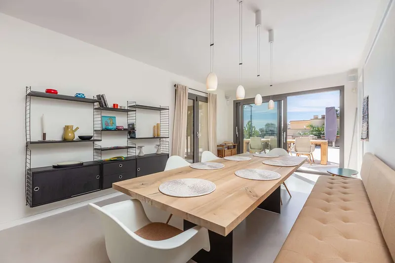 Stylish family villa with breathtaking views — photo 6