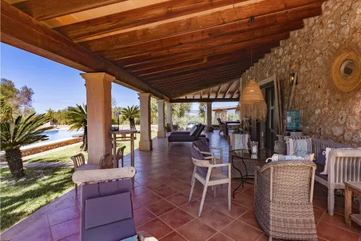 Campos, romantic natural stone finca with pool and holiday rental license between Santanyi and Campos — photo 11