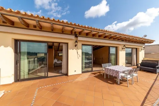 Sineu: Townhouse with holiday rental license and panoramic views in Sineu — photo 2