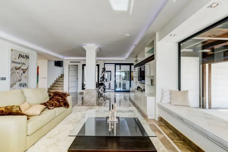 Mallorca Luxury Villa for Sale with Sea Views in Bendinat — photo 11