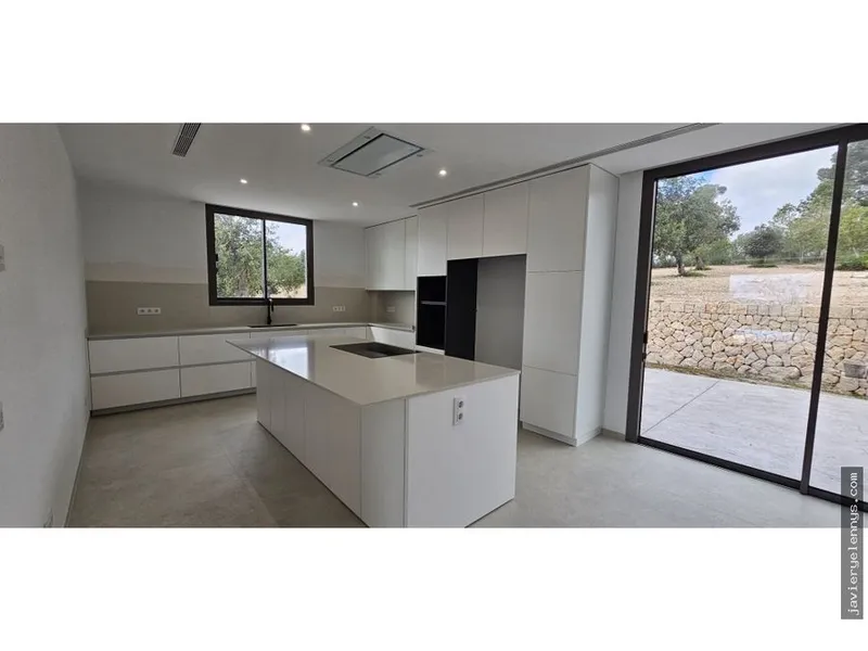 Rental of independent house or villa in Diseminado Diseminados Var — photo 11