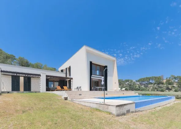 Detached house in Poligon 3 Rustega, 49, Sant Joan — photo 1