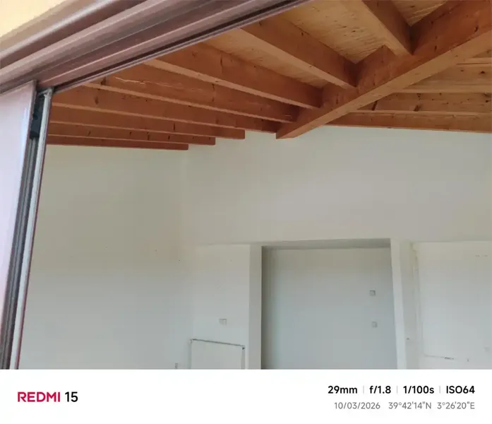 Piso ático de 120 m2, recibidor, Salón comedor con cocina en Kichenett de 45 M2, terraza de 10m2 con estupendas vistas, los días despejados  — photo 9