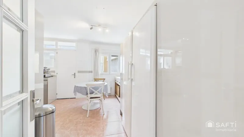 Light, Space, Exclusivity - Penthouse Calle Joaquim Maria Bover — photo 4