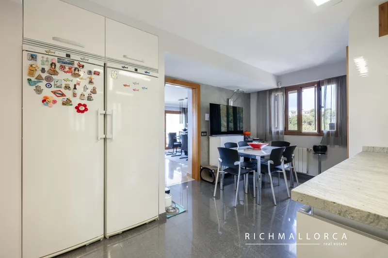 Luxury Penthouse with Panoramic Sea Views in Cas Català — photo 9