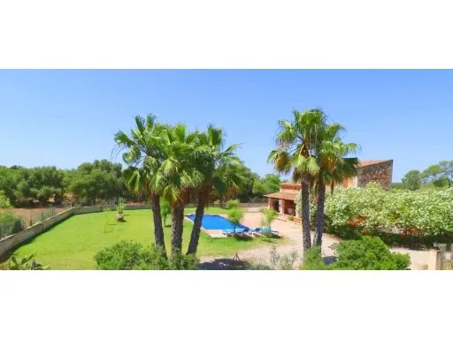 Beautiful finca with pool and holiday license!! Rustic house 3 bedrooms — photo 1