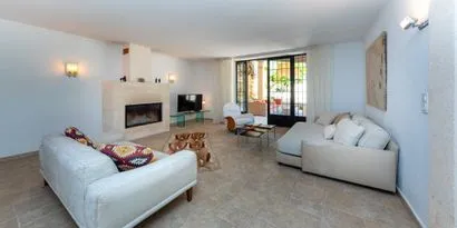 Real estate picture 0 Ref. No. 76470 — photo 9