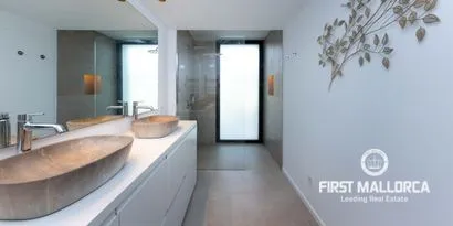 Real estate picture 0 Ref. No. 82101 — photo 10