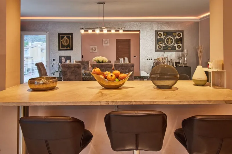 Villa with three separate apartments in Paguera — photo 7