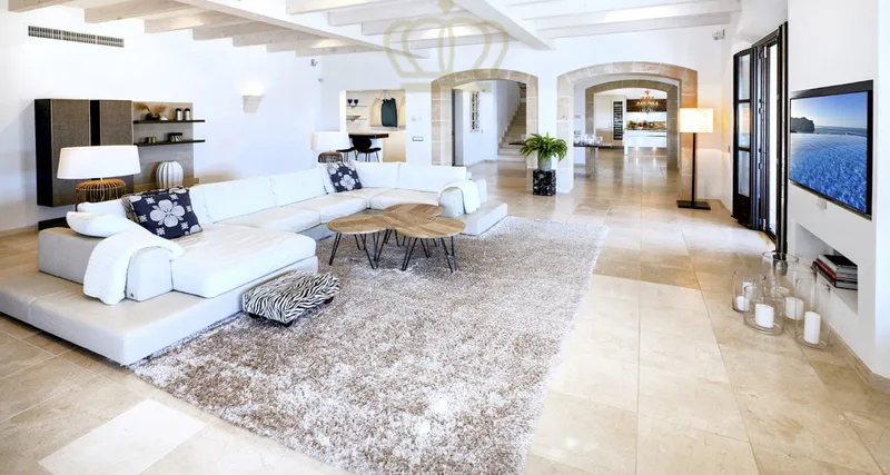 Luxurious first-line sea view villa with pool in Port Andratx - for rent — photo 2