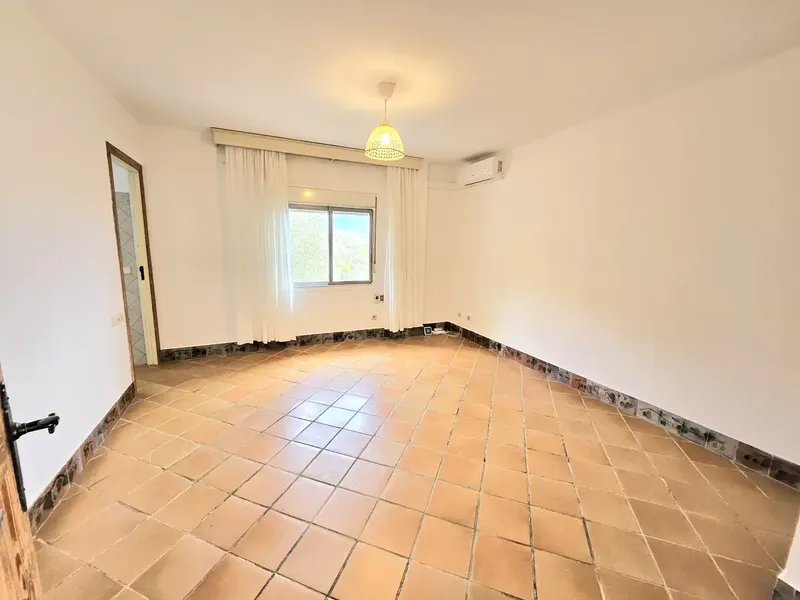 Discover the home of your dreams in the exclusive Sa Font Seca urbanization in Palmanyola! This magnificent detached house offers you a — photo 11