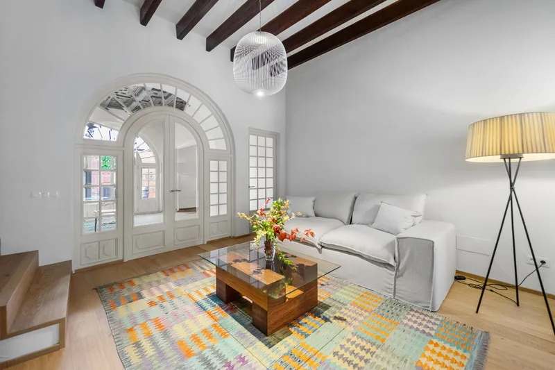 Luxurious Townhouse with ETV in the Heart of Felanitx — photo 3