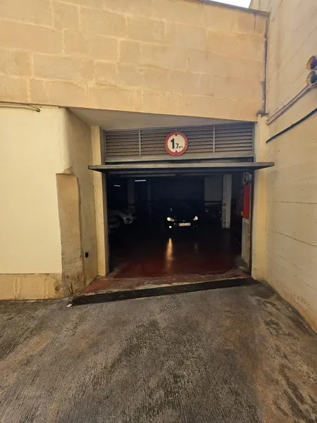 Parking in Son Armadams — photo 1
