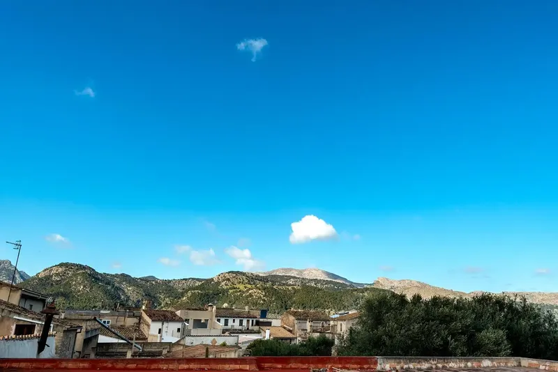 🌟 Are you looking for a unique, spacious place with character? This spectacular 277 m2 duplex in Campanet is much more than a property, it is — photo 5