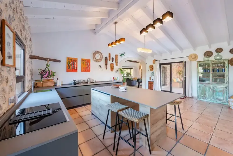 Exceptional country house for sale in Pollensa with a quiet and isolated position on a plot of about 17,000m2 with incredible — photo 4