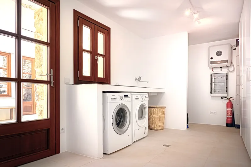 Stylish townhouse in Artà with large garage, sunny patio, roof terrace and ETV license — photo 12