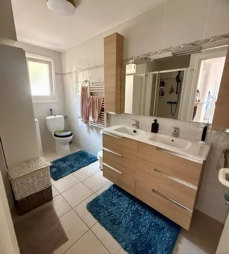 Apartment with a pool and ocean view — photo 11