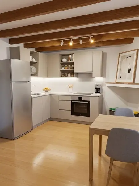 Important: The photographs in the advertisement are for guidance and show a possible renovation proposal of how the property could look after — photo 2