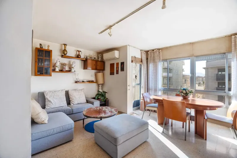 ¡Descubre esta magnífica propiedad totalmente amueblada y lista para vivir , en la calle Aragón. Situada en el codiciado barrio de Son Canal — photo 4
