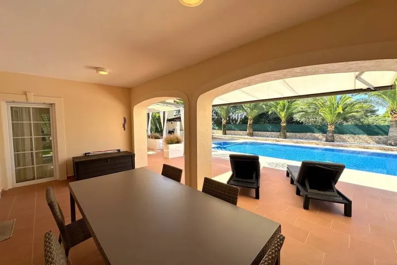 Exclusive Villa with Sea Views and Contemporary Design in Vallgornera — photo 6