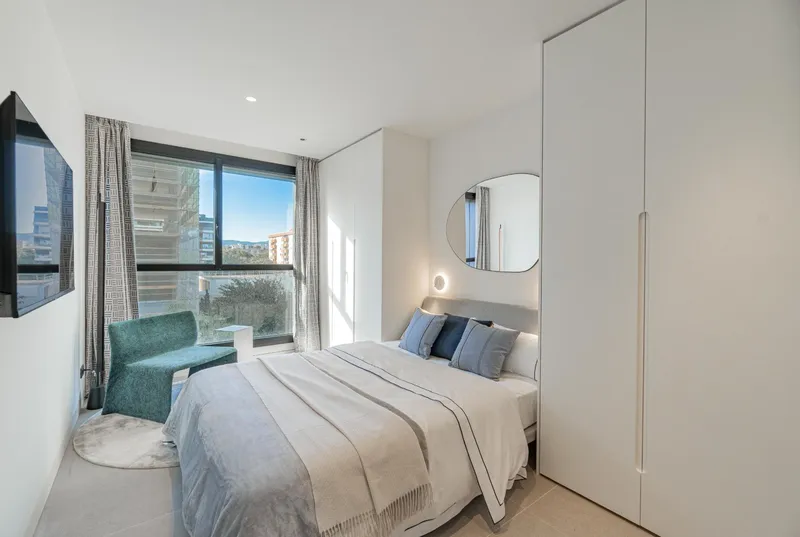 Modern apartment with views — photo 12
