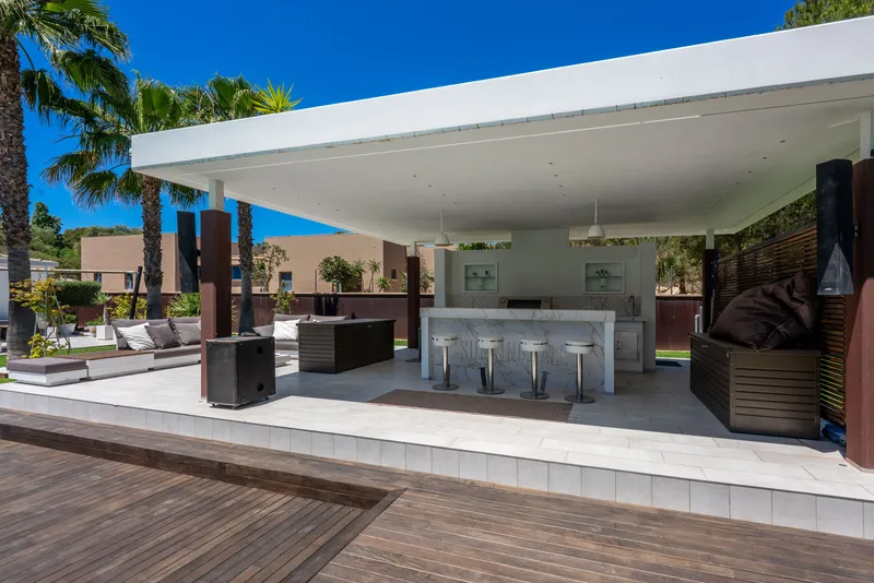Exclusive villa on the golf course of Nova Santa Ponsa — photo 4