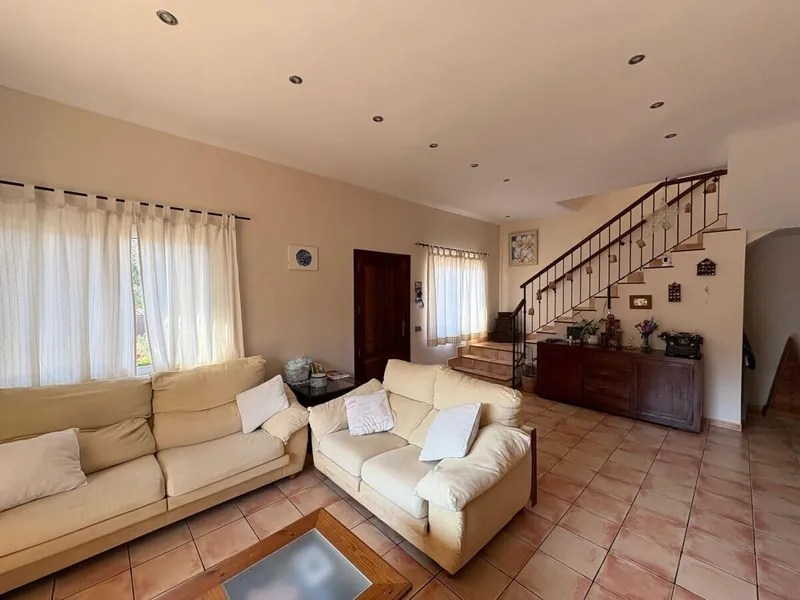 Townhouse for sale in Son Ferrer, Calvià, Mallorca — photo 1