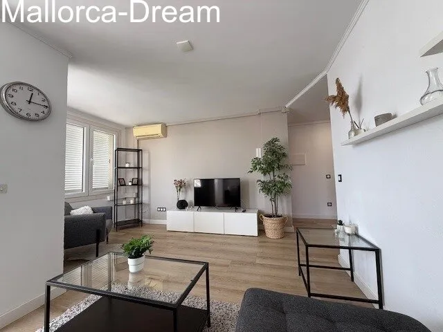 Cala Millor: Renovated Apartment with Terrace – Only 300 Metres from the Beach in Cala Millor — photo 8