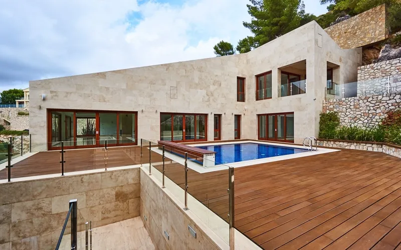 Stylish villa with vacation rental license and magnificent views, next to the golf course of Canyamel — photo 1