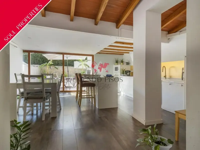 Great recently renovated townhouse in El Vivero, Palma, Balearic Islands — photo 1