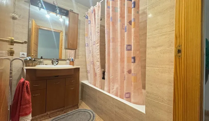First floor apartment for sale with elevator and parking — photo 11