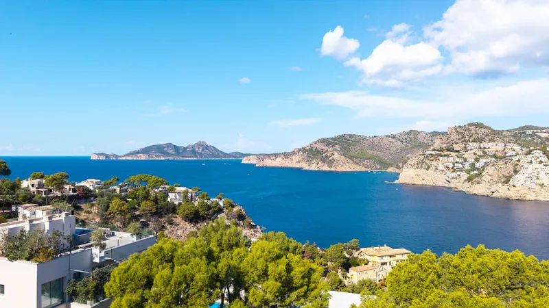 Mediterranean villa with breathtaking sea views on La Mola — photo 1