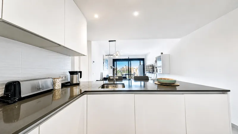 Like-new dream apartment in a prime location in Sa Coma — photo 8